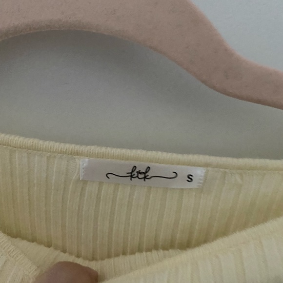 White long sleeve cut out dress - Picture 3 of 3